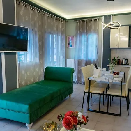 Family Apartment *