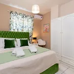 公寓 Family Apartments&suites *