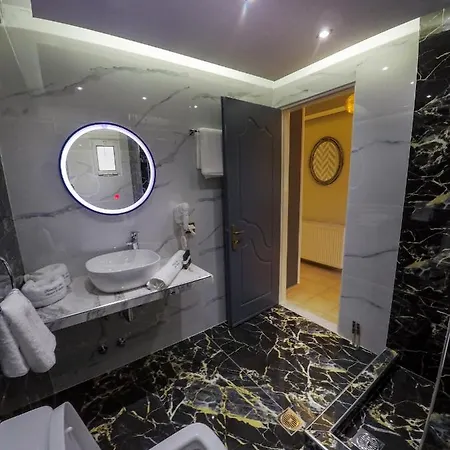 Family Apartments&suites * Neos Marmaras