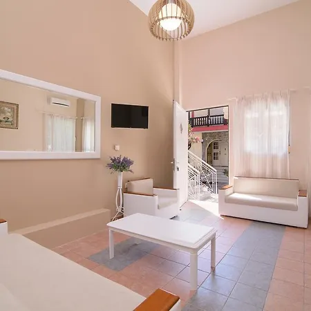 Family Apartments&suites Neos Marmaras