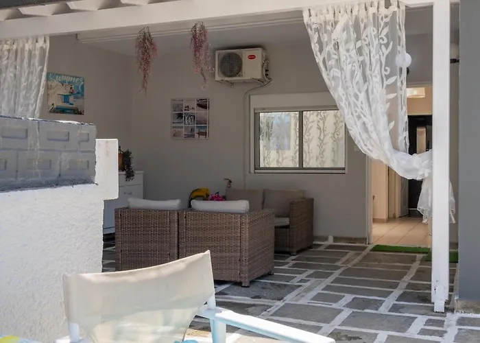 Family Apartments&suites Neos Marmaras