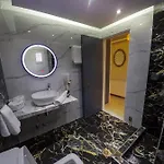 Family Apartments&suites * Неос-Мармарас