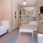 Family Apartments&suites Апартаменты Неос-Мармарас
