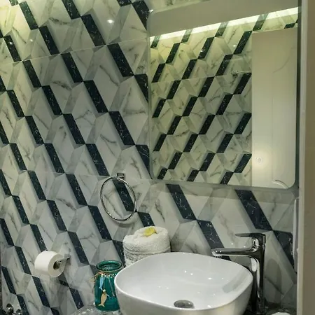 Family Apartments&suites נאוס מרמרס
