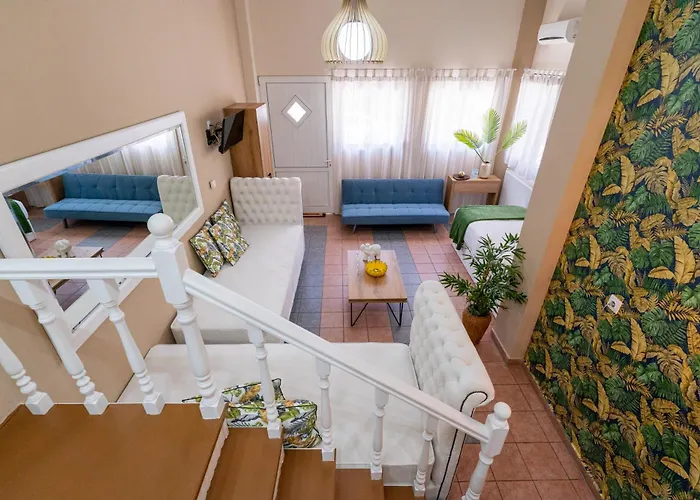 Family Apartments&suites * Neos Marmaras